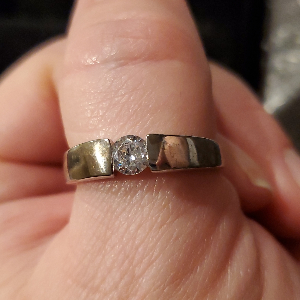 CZ Rhinestone Silver Ring Size 10 - Picture 3 of 3